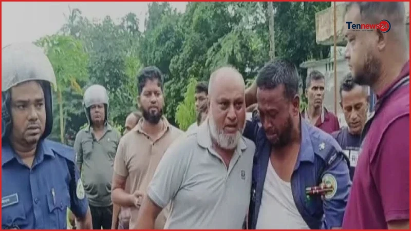 বরিশালে আসামির মৃত্যুর গুজবে থানায় হামলা, আহত ১২