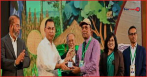 জাতীয় পরিবেশ পদক পেলেন তিন ব্যক্তি ও তিন প্রতিষ্ঠান