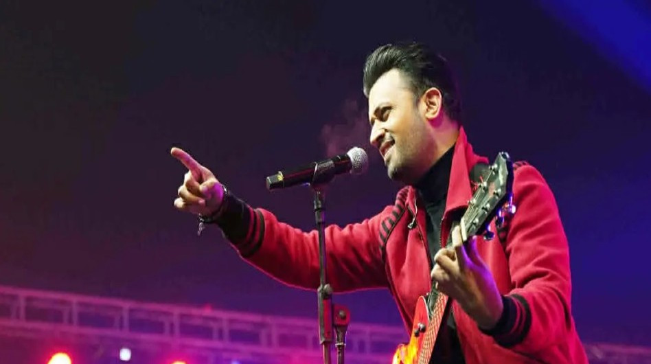 ঢাকায় আসছেন আতিফ আসলাম, শুরু হলো কনসার্টের টিকিট বিক্রি