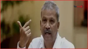 ডিসেম্বর পর্যন্ত অপেক্ষা কেন, এখনই দেশে ফিরুন: আসিফ নজরুল