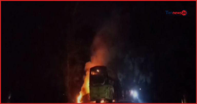 ফরিদপুরে বাসচাপায় ৫ জনের মৃত্যু, ক্ষুব্ধ জনতার ৬ যানবাহন পোড়ানো