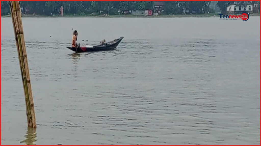 দেশজুড়ে বন্যা পরিস্থিতির অবনতি, পানিবন্দি ১০ লাখেরও বেশি মানুষ