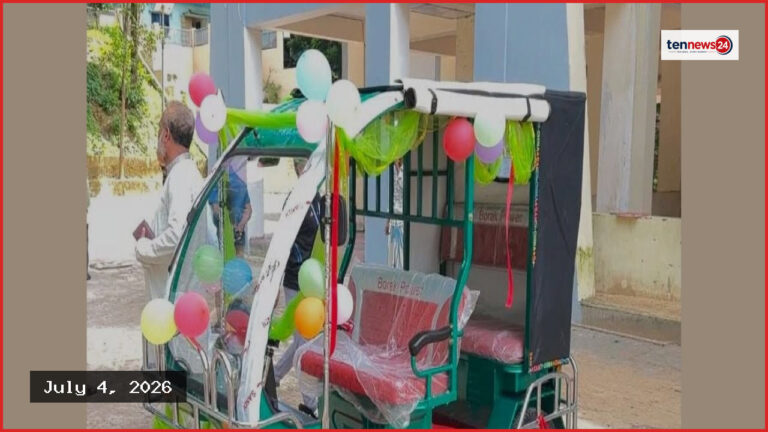 উখিয়ায় এতিম পরিবারকে স্বাবলম্বী করতে মিনি টমটম উপহার
