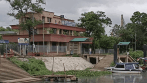 টঙ্গীতে তুরাগ নদে গোসল করতে নেমে দুই স্কুলছাত্রের মৃত্যু