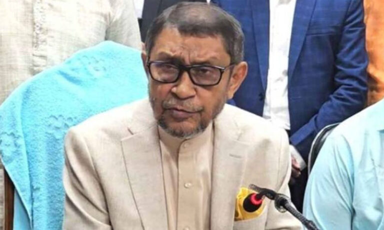 বেসরকারি ক্লিনিকে লেবার রুম স্থাপনে স্বাস্থ্যমন্ত্রীর কড়া নির্দেশ