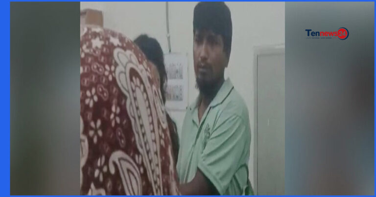 খুলনা বিশ্ববিদ্যালয়ে নারী ওয়াশরুমে মোবাইল রাখার অভিযোগে ক্যান্টিনকর্মী আটক