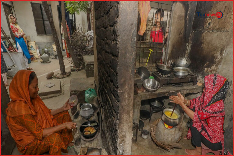 গ্যাস সংকট ও লোডশেডিংয়ে জনজীবনে দুর্ভোগ