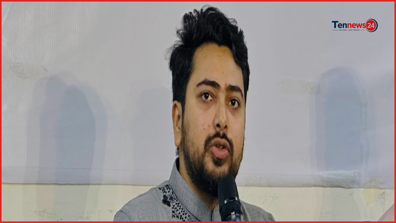 জনগণের আকাঙ্ক্ষা বাস্তবায়ন না হলে কঠোর আন্দোলনের হুঁশিয়ারি নাহিদ ইসলামের
