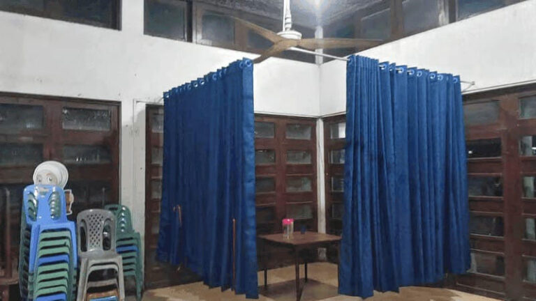 ঢাবি টিএসসিতে ‘ফিমেল জোন’ নিয়ে প্রশাসনের ব্যাখ্যা তলব