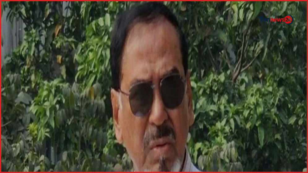 থাইল্যান্ড থেকে দেশে ফিরলেন জাতীয় সংসদের স্পিকার হাফিজ উদ্দিন আহমদ