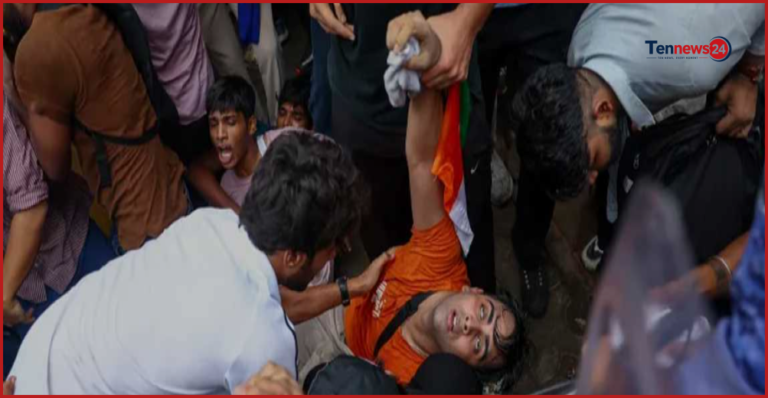 দিল্লিতে বিক্ষোভকারীদের সাথে পুলিশের সংঘর্ষ, ইন্টারনেট সেবা সাময়িকভাবে বন্ধ