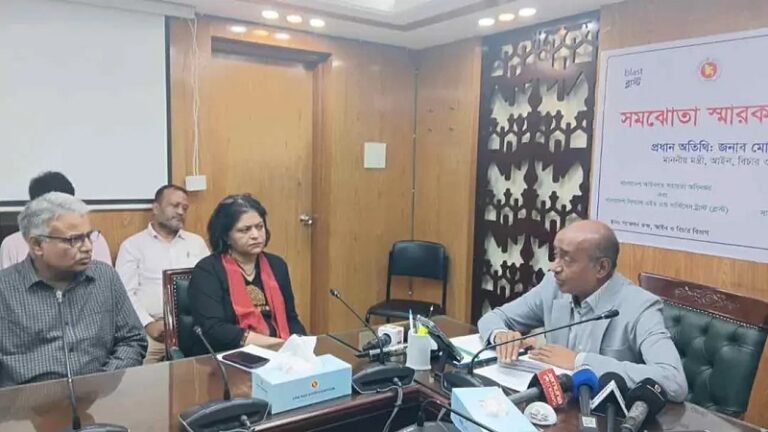 দেশে ফিরলে গ্রেপ্তার হবেন শেখ হাসিনা, জানালেন আইনমন্ত্রী
