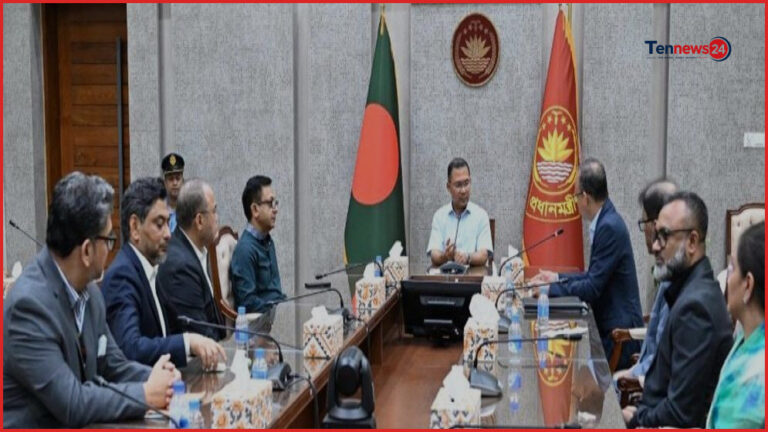 পোশাক শিল্পের সংকট নিরসনে দ্রুত পদক্ষেপের নির্দেশ প্রধানমন্ত্রীর