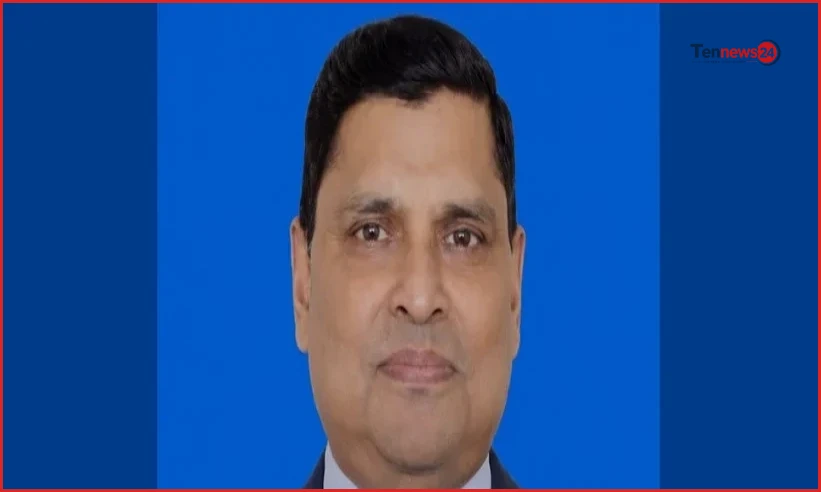 বাংলাদেশ নৌবাহিনীর নতুন প্রধান হিসেবে দায়িত্ব পেলেন খোন্দকার মিসবাহ উল আজীম