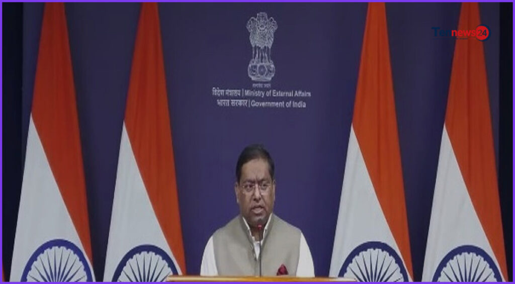 বিমসটেক সভাপতি হিসেবে আমন্ত্রণ নিয়ে প্রশ্ন এড়িয়ে গেলেন রণধীর জয়সোয়াল