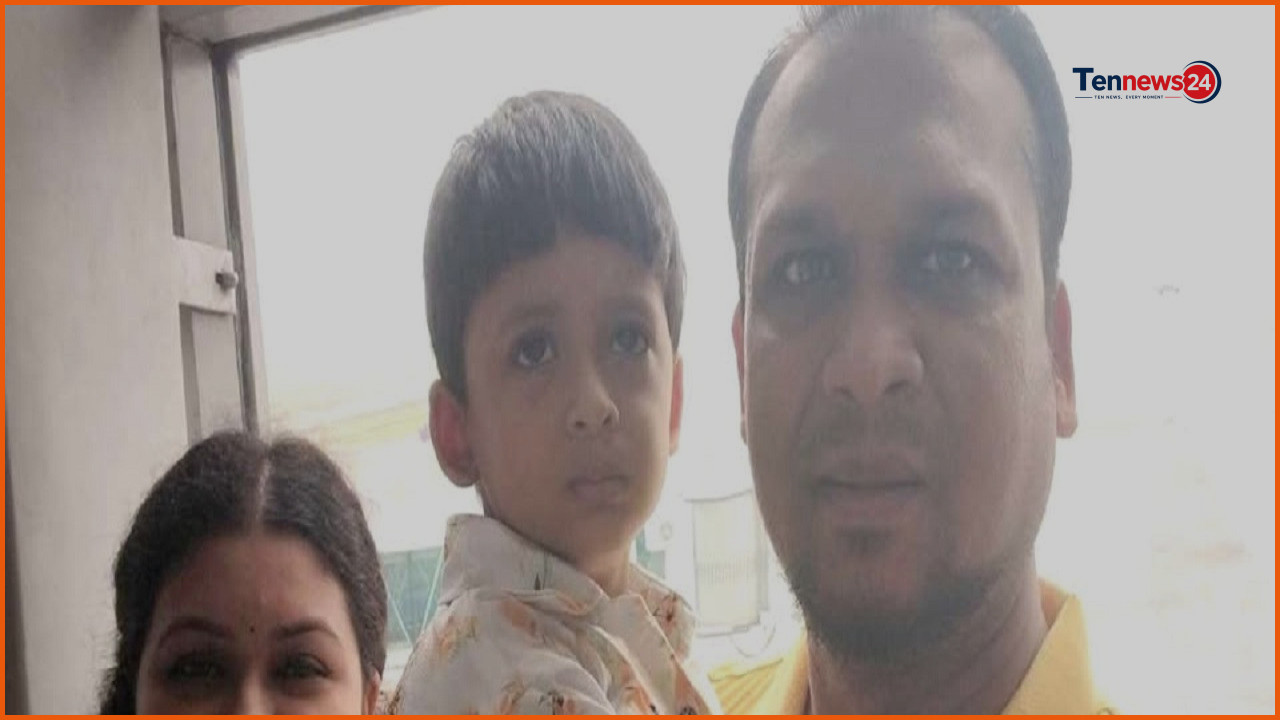 কলকাতার হোটেলে অগ্নিকাণ্ড: কুষ্টিয়ার সাংবাদিকসহ একই পরিবারের ৪ জনের মৃত্যু