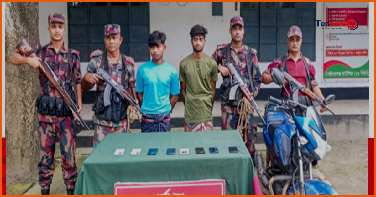 চাঁপাইনবাবগঞ্জে সক্রিয় চোরাই মোবাইল সিন্ডিকেট, ২২টি ফোনসহ আটক ৫