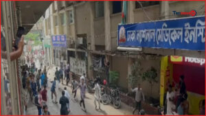 জগন্নাথ বিশ্ববিদ্যালয়ে জকসুর কর্মসূচিতে ছাত্রদলের হামলা, আহত ভিপি-জিএস