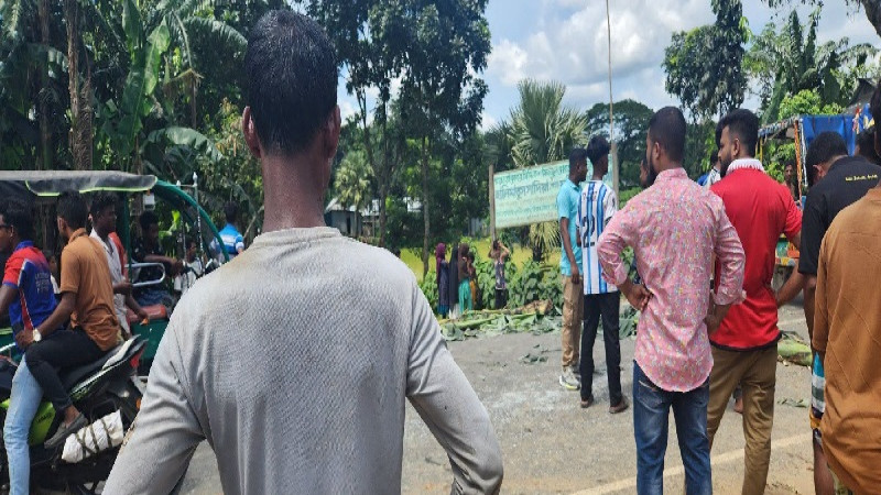 নান্দাইলে বাস-অটোরিকশা সংঘর্ষে ৪ জনের মৃত্যু