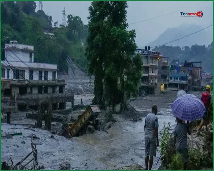 নেপাল ও তিব্বতে বন্যায় মৃতের সংখ্যা বেড়ে ৪৬৯, নিখোঁজ ১৩০০