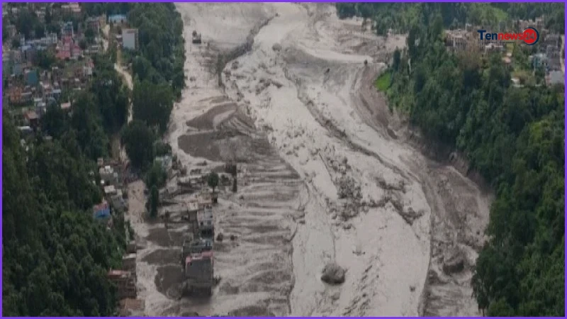 নেপালে দ্বিতীয় দফা বন্যার আশঙ্কা, সীমান্তে সতর্কতা জারি