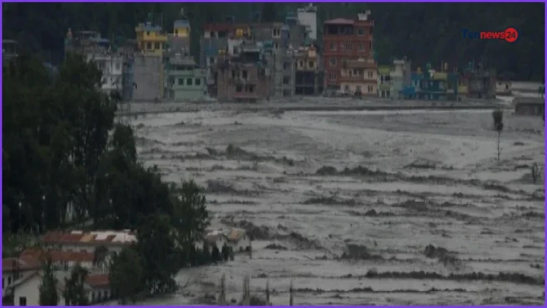 নেপালের ভয়াবহ বন্যায় ভারত ও বিহারে বন্যার উচ্চ সতর্কতা