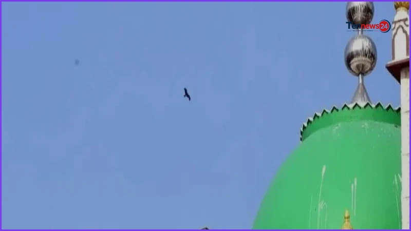 পশ্চিমবঙ্গের মসজিদে লাউডস্পিকার অপসারণ নিয়ে বিতর্ক তুঙ্গে