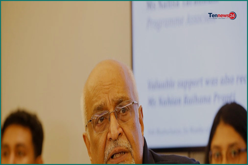 বেতন-ভাতার সিদ্ধান্ত নিতে দেরি হলে পরিস্থিতি জটিল হবে: দেবপ্রিয় ভট্টাচার্য