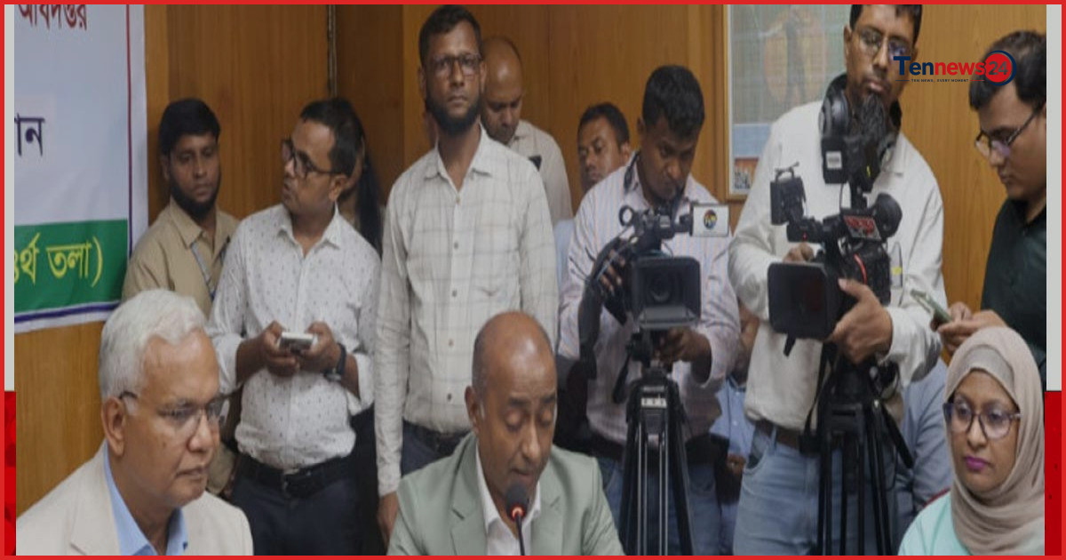 ব্রিটিশ নাগরিকত্ব ত্যাগ করেছেন পররাষ্ট্র প্রতিমন্ত্রী হুমায়ুন কবির