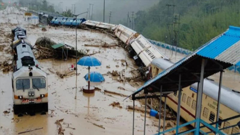 ভারতের আসামে ভয়াবহ বন্যায় মৃতের সংখ্যা বেড়ে ৮২