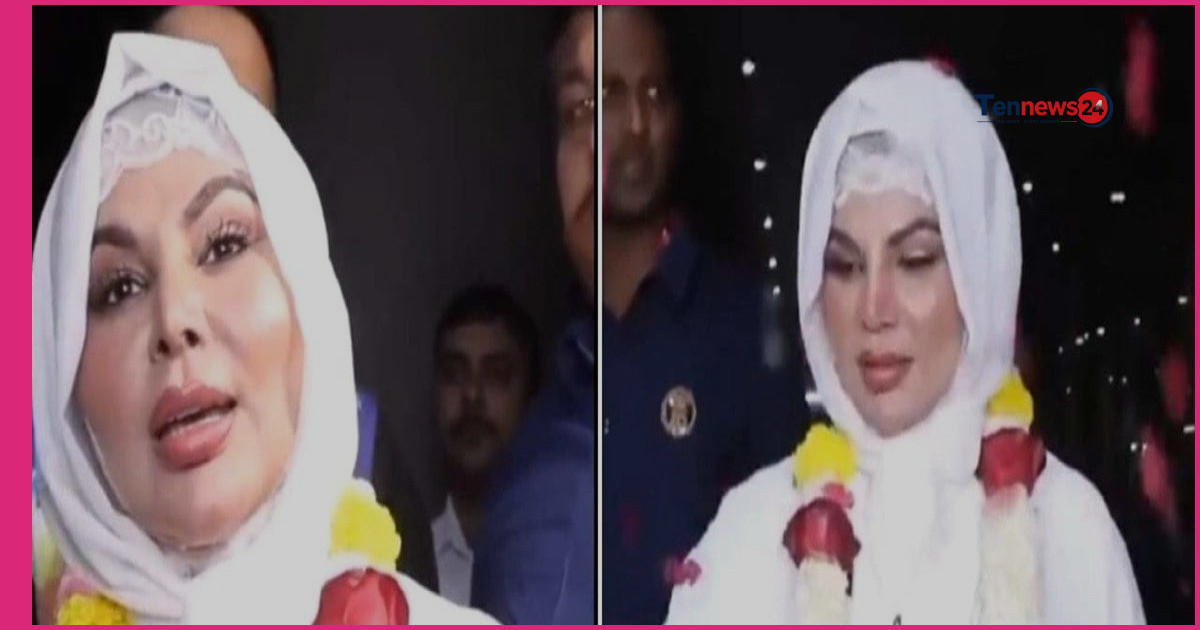 মক্কা সফরে দেশ ও তরুণ প্রজন্মের জন্য বিশেষ প্রার্থনা রাখি সাওয়ান্তের