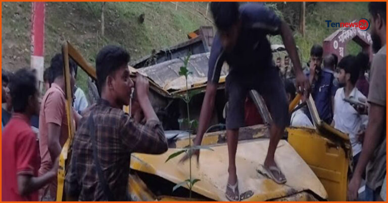 রাঙামাটিতে পিকআপ নিয়ন্ত্রণ হারিয়ে নিহত ৪, আহত ২