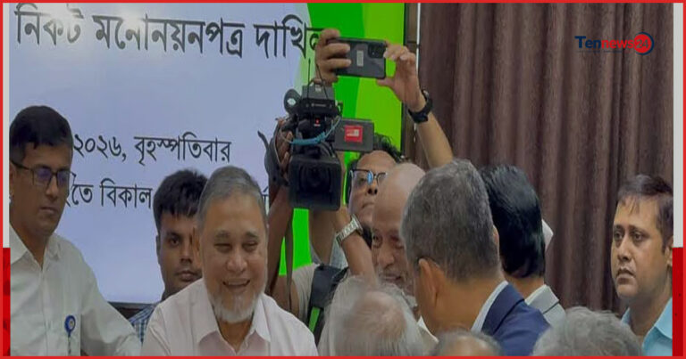 রাষ্ট্রপতি পদে মির্জা ফখরুলের মনোনয়নপত্র জমা দিল বিএনপি