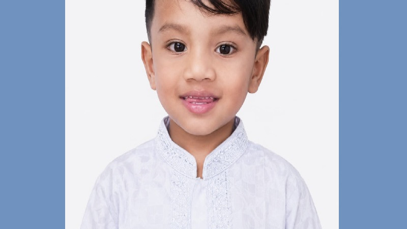 লালমোহনে অটোরিকশার চাপায় প্রাণ গেল ৭ বছরের শিশুর
