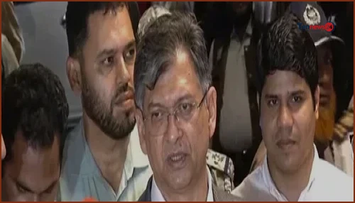 সংবিধানের ৭০ অনুচ্ছেদে পরিবর্তন আনবে সরকার: স্বরাষ্ট্রমন্ত্রী