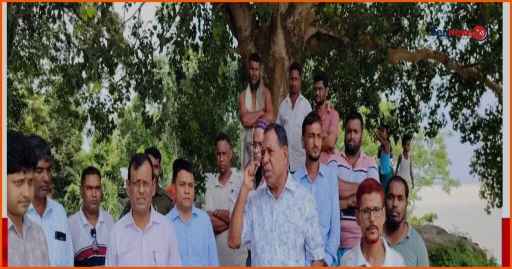 সুজানগরে পদ্মা নদীর ভাঙন রোধে জিও ব্যাগ ফেলার কার্যক্রম শুরু