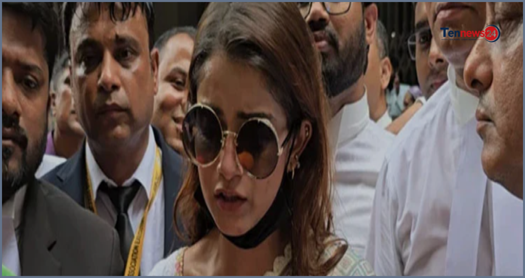 ২৮ হাজার টাকার শাড়ি প্রতারণার মামলায় জামিন পেলেন তানজিন তিশা