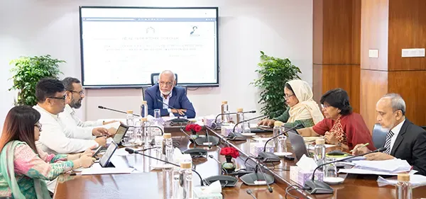 কুটির ও সৌরবিদ্যুৎ খাতে ৭২৪৫ কোটি টাকা ঋণ পিকেএসএফ-এর