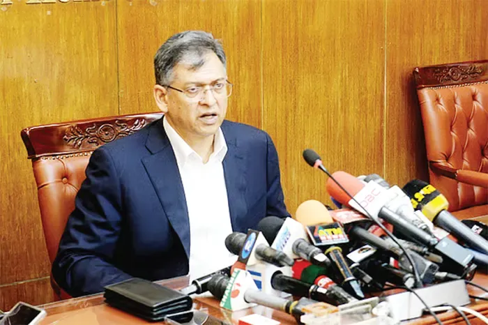 গণমাধ্যমকে টার্গেট করে আইন করা হয়নি: স্বরাষ্ট্রমন্ত্রী