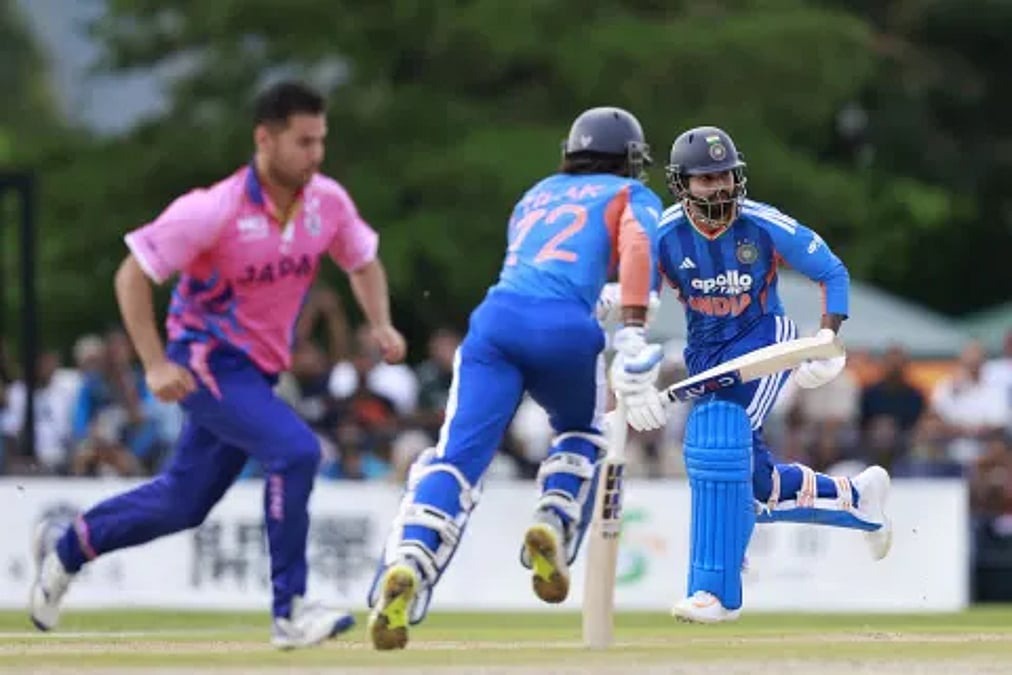 জাপানকে ২ রানে হারিয়ে ভারতের কষ্টার্জিত জয়