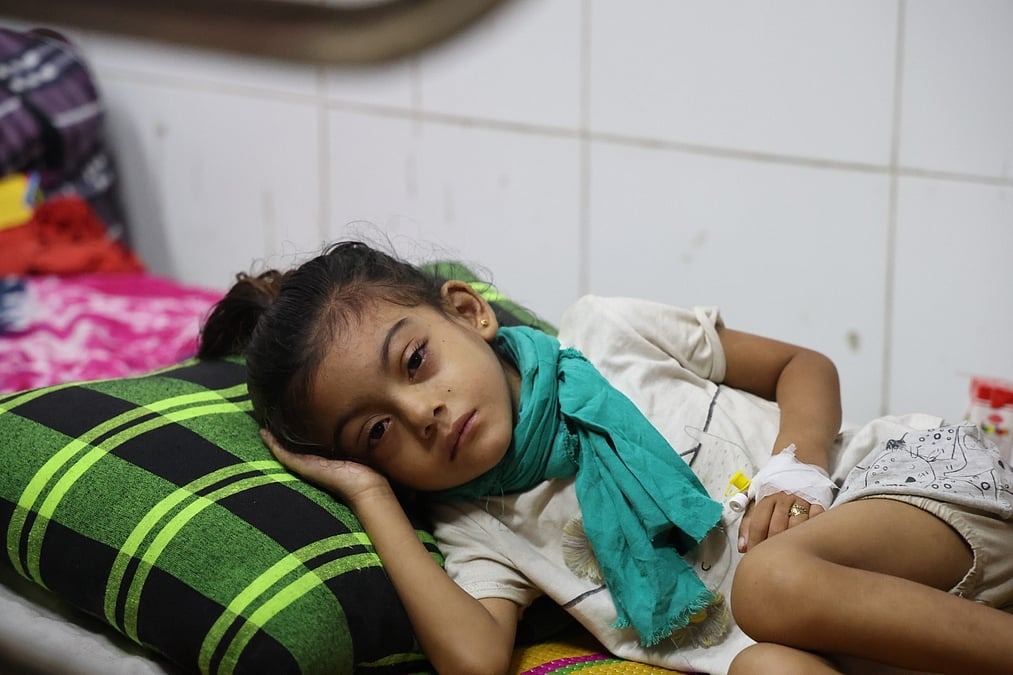 মুগদা হাসপাতালে শিশু ওয়ার্ডে ডেঙ্গু আক্রান্ত রোগীর ভিড়