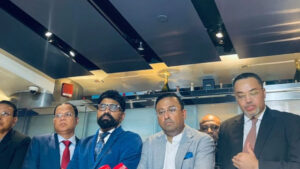 নতুন তথ্য: প্রয়োজন হলে এয়ারবাসের সঙ্গেও আলোচনা: মাহদী আমিন