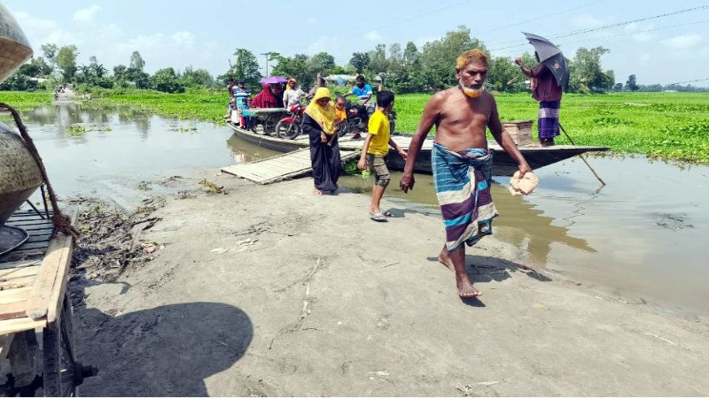 দুই জেলায় দুর্ভোগ: সুজুনি খালে সেতুর অপেক্ষায় ৫০ হাজার