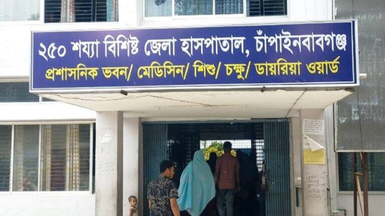 চাঁপাইনবাবগঞ্জে ডেঙ্গুর প্রকোপ: ২৪ ঘণ্টায় ভর্তি ৪৩, মৃত ২