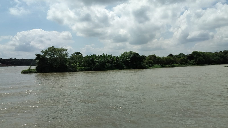 গাজীপুরের ধাঁধার চরে সৌরবিদ্যুৎ প্রকল্পের আবেদন, স্থানীয়দের উদ্বেগ