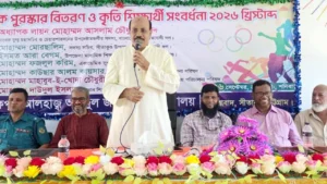 শিক্ষার লক্ষ্য কেবল জিপিএ-৫ অর্জন নয়: আসলাম চৌধুরী