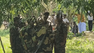 দিনাজপুরের গোবিন্দপুর সীমান্তে ভারতীয়দের পুশইন চেষ্টা রুখে দিল বিজিবি-গ্রামবাসী