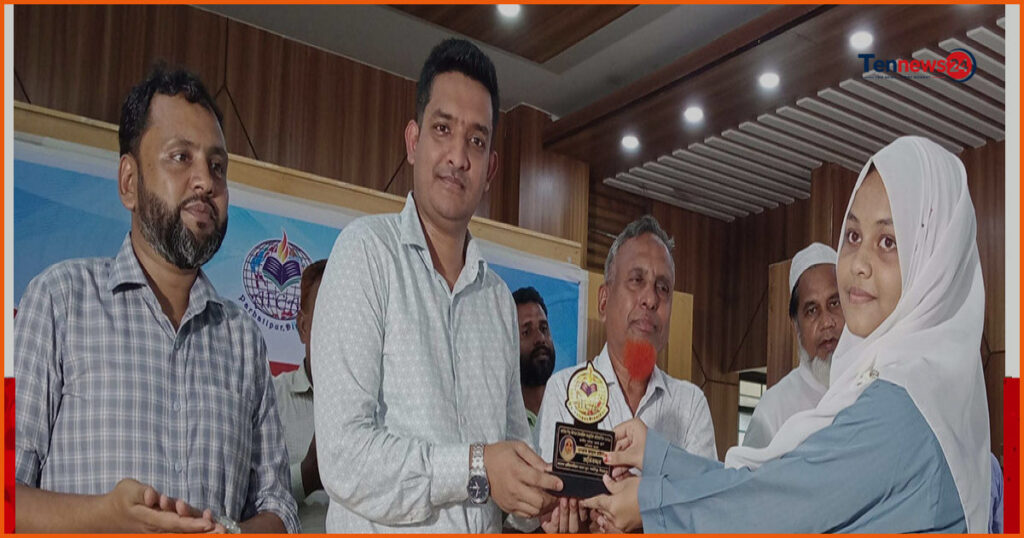 পার্বতীপুরে এ্যাফেক রেসিডেনসিয়াল মডেল স্কুলের কৃতি শিক্ষার্থীদের সংবর্ধনা