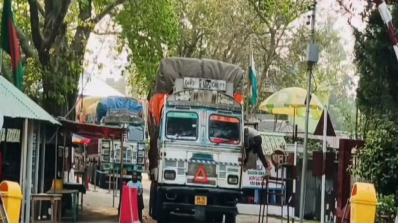 শনিবার থেকে হিলি বন্দরে আমদানি-রপ্তানি কার্যক্রম শুরু