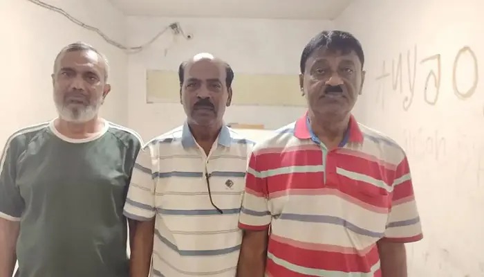 রাজধানীতে সাবেক দুই মেয়রসহ আওয়ামী লীগের ৩ নেতা আটক